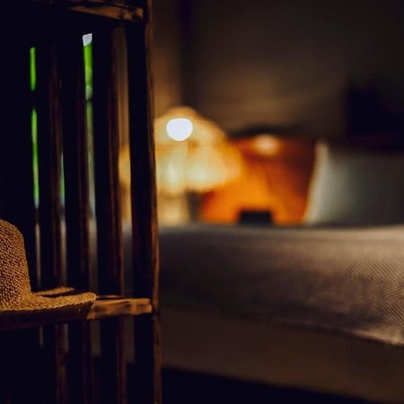 Sambora Kinigi Villa Bagian luar foto