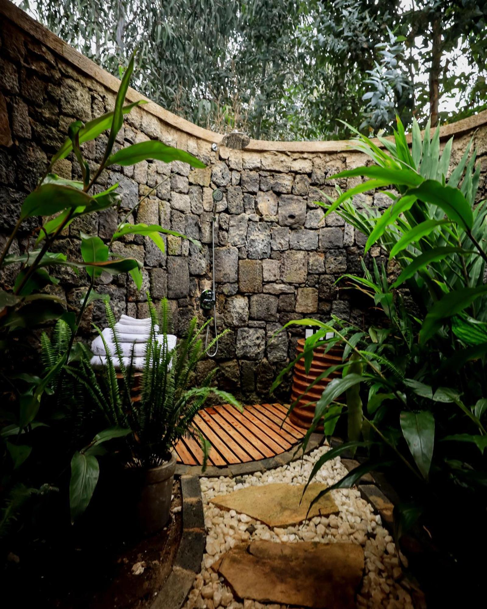 Sambora Kinigi Villa Bagian luar foto