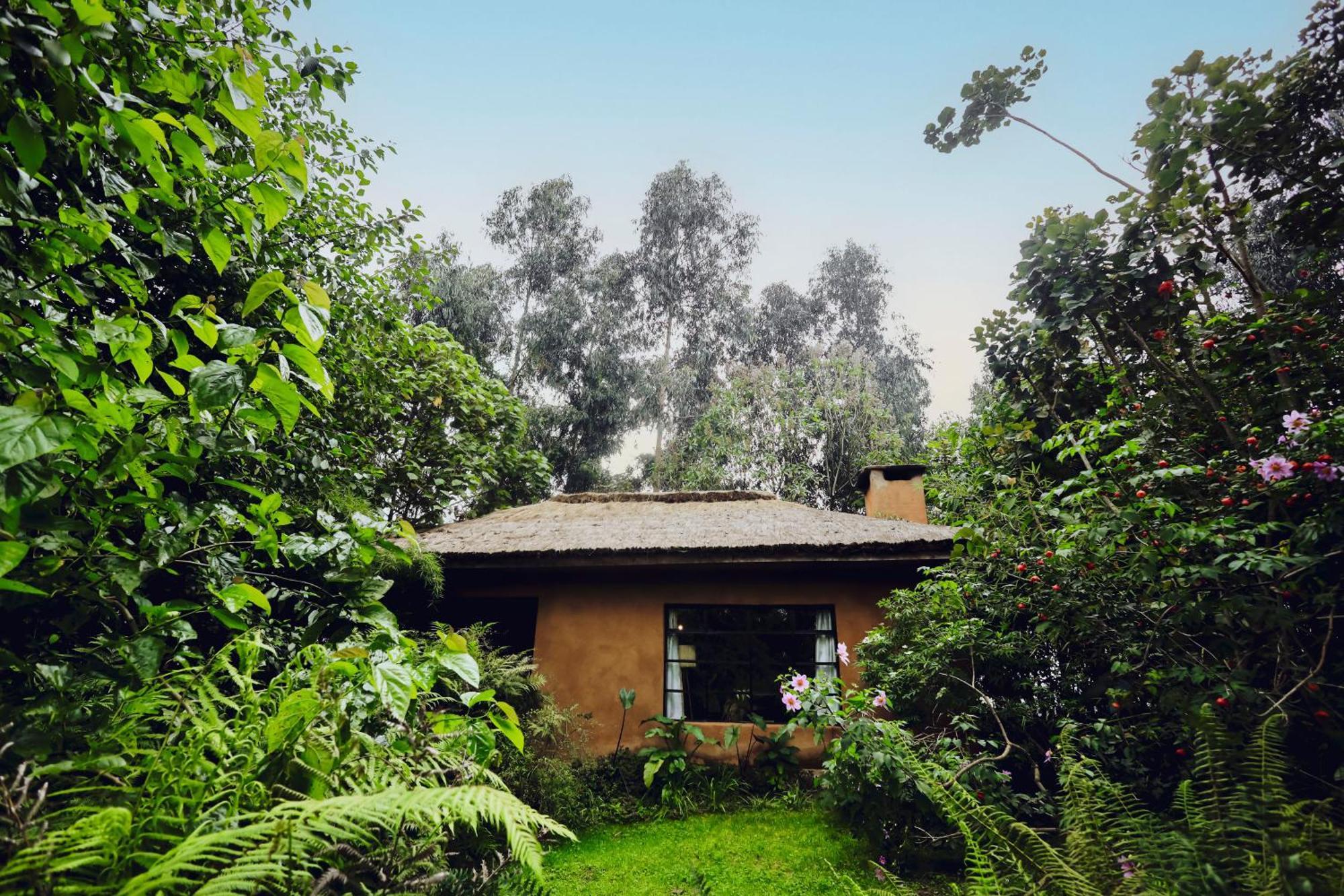 Sambora Kinigi Villa Bagian luar foto